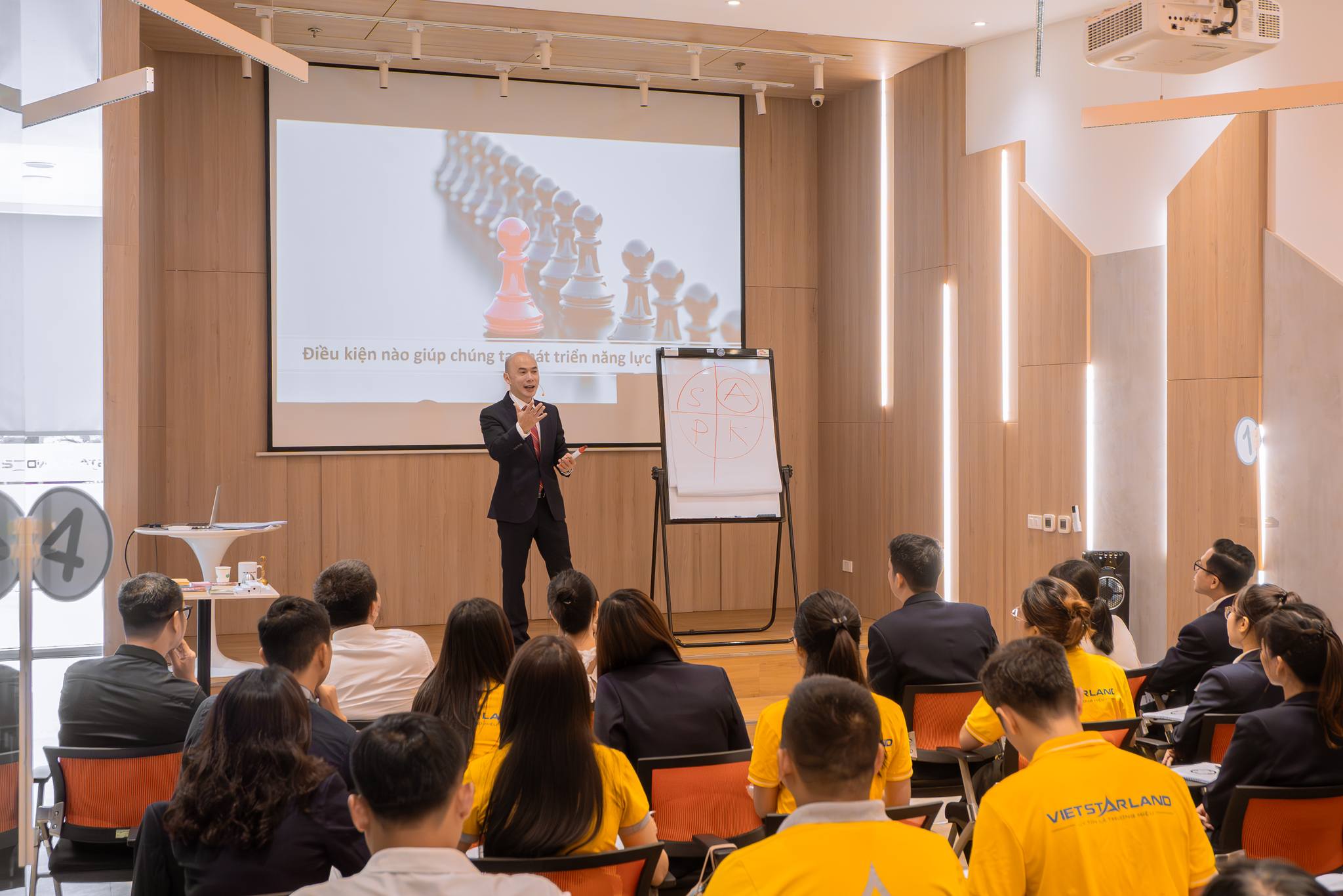 449195156_1235049797878147_1072535874330396943_n